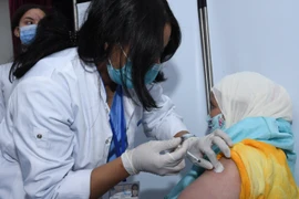IMF: Tiến độ tiêm vaccine chậm là rủi ro lớn nhất với kinh tế toàn cầu