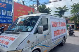 Dịch COVID-19: Bình Dương đưa các trạm y tế lưu động đến gần người dân