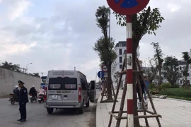 Tái diễn tình trạng 'xe dù, bến cóc' trên tuyến Hải Phòng-Quảng Ninh