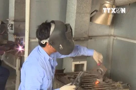 [Video] Tạm dừng tuyển lao động đi làm việc tại Hàn Quốc 