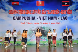 Quang cảnh buổi giao lưu. (Ảnh: K GỬIH/TTXVN)