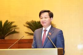 Tổng Thanh tra Chính phủ Lê Minh Khái, thừa ủy quyền của Thủ tướng Chính phủ trình bày Báo cáo về công tác phòng, chống tham nhũng năm 2019. (Ảnh: Doãn Tấn/TTXVN)