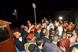 Thủ tướng Iraq Adel Abdul Mahdi thị sát hiện trường vụ chìm phà trên sông Tigris, gần thành phố Mosul, ngày 21/3/2019. (Ảnh: THX/TTXVN) 