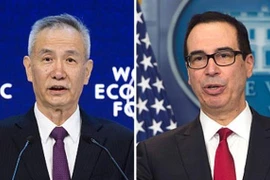 Phó Thủ tướng Trung Quốc Lưu Hạc (trái) và Bộ trưởng Tài chính Mỹ Steven Mnuchin (phải). (Ảnh: China Plus/TTXVN)