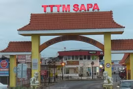 Trung tâm thương mại Sapa, nơi có 3.000 người Việt đang kinh doanh hàng ngày. (Ảnh: Trần Quang Vinh/Vietnam+)