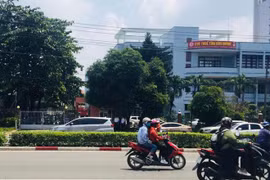 Nổ tại trụ sở Cục Thuế tỉnh Bình Dương, công an khẩn trương điều tra