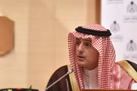 Quốc vụ khanh phụ trách ngoại giao của Saudi Arabia Adel al-Jubeir phát biểu tại cuộc họp báo ở Riyadh ngày 4/3/2019. (Ảnh: AFP/TTXVN)