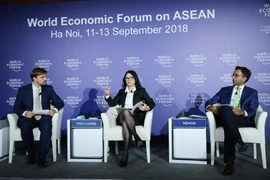 WEF ASEAN 2018: Họp báo về tầm ảnh hưởng trí tuệ nhân tạo đối với việc làm. (Ảnh: Lâm Khánh/TTXVN)