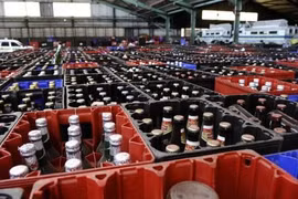 Nam Phi nằm trong tốp những nước tiêu thụ rượu bia nhiều nhất thế giới. (Nguồn: africacheck.org)