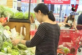 [Video] 100% siêu thị tại TP Hồ Chí Minh sẽ không dùng túi nylon