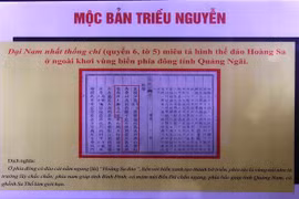 Bản khắc mộc bản Triều Nguyễn về chủ quyền Hoàng Sa, Trường Sa của Việt Nam. (Ảnh: TTXVN)