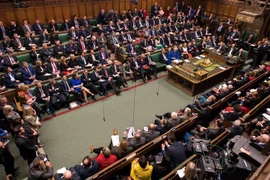 Toàn cảnh cuộc họp Hạ viện Anh tại thủ đô London ngày 19/12/2018. (Ảnh: AFP/TTXVN)