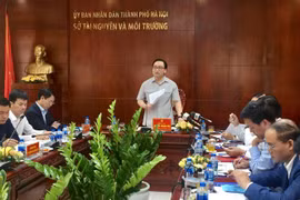 Trong ảnh: Bí thư Thành ủy Hà Nội Hoàng Trung Hải phát biểu tại buổi làm việc. Ảnh: Minh Nghĩa- TTXVN 
