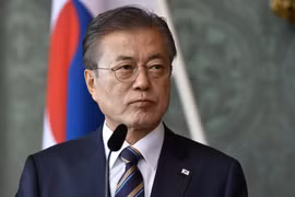 Tổng thống Hàn Quốc Moon Jae-in phát biểu tại Stockholm ngày 14/6. (Ảnh: AFP/TTXVN)