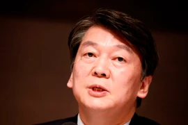 Ứng cử viên đảng Nhân dân Ahn Cheol-so . (Nguồn: EPA/TTXVN)