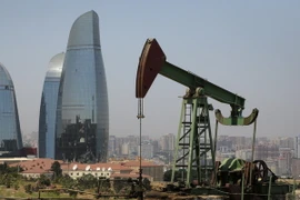 Một trạm bơm dầu ở Baku, Azerbaijan ngày 19/6/2015. (Nguồn: AP/TTXVN)