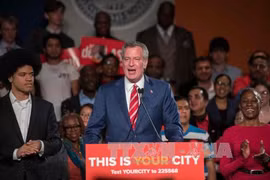 Ông Bill de Blasio phát biểu tại New York, Mỹ ngày 7/11. (Nguồn: AFP/TTXVN)