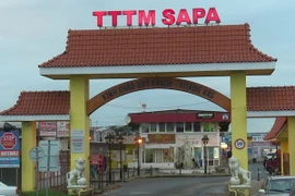 Trung tâm thương mại Sapa, nơi có 3.000 người Việt đang kinh doanh hàng ngày. (Ảnh: Trần Quang Vinh/Vietnam+)