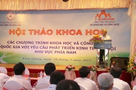 Bộ trưởng Bộ Khoa học và Công nghệ Nguyễn Quân phát biểu tại hội thảo. (Ảnh: Trường Giang/TTXVN)