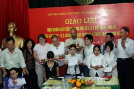 Thúc đẩy giao lưu giữa nhân dân hai nước Việt Nam và Mỹ