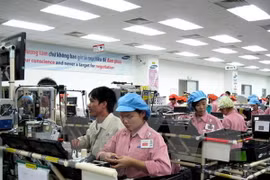 Chủ tịch Mặt trận Tổ quốc tiếp Tổng Giám đốc Samsung Việt Nam
