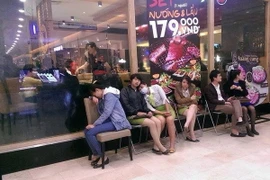 Nhiều khách hàng tại Big C The Garden bất ngờ bị ngất xỉu 