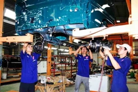 Công ty JRD (100% vốn Malaysia) sản xuất ôtô tại tỉnh Phú Yên. (Ảnh: Hồng Kỳ/TTXVN)