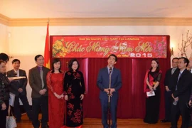Đại sứ quán Việt Nam tại Canada tổ chức mừng Xuân Ất Mùi 2015