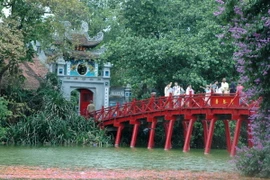 Một góc hồ Hoàn Kiếm. (Nguồn: TTXVN)