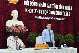 Chủ tịch HĐND tỉnh Bình Thuận Nguyễn Hoài Anh chủ trì Kỳ họp chuyên đề lần 9, Hội đồng nhân dân tỉnh Bình Thuận khóa X. (Ảnh: Nguyễn Thanh/TTXVN)