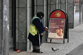 Người vô gia cư trên đường phố tại Berlin, Đức, ngày 22/1/2021. (Ảnh: AFP/ TTXVN)