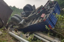 Hiện trường vụ tai nạn. (Ảnh: Thanh Thủy/TTXVN)