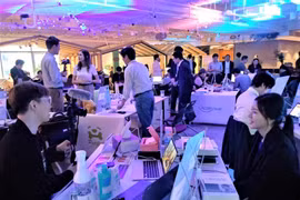 Hội chợ G-Valley Business Concert là cơ hội để các doanh nghiệp Hàn Quốc quảng bá sản phẩm và gặp gỡ các đối tác, nhà đầu tư trên toàn cầu. (Ảnh: AVING News)