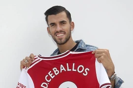 Dani Ceballos sẽ mang chiếc áo số 8 của Aaron Ramsey để lại. (Ảnh: Getty)