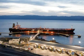 Một tàu chở dầu cập cảng tại Biển Đỏ. (Ảnh: Bloomberg) 