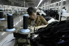 Hàng loạt công ty đa quốc gia dời dây chuyền sản xuất khỏi Trung Quốc