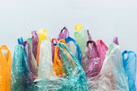 Ấn Độ chuẩn bị cấm các sản phẩm nhựa dùng một lần. (Ảnh: iStock)