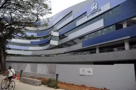 Tòa nhà Khu liên hợp toàn cầu của Interpol tại Singapore. (Nguồn: AFP/TTXVN) 