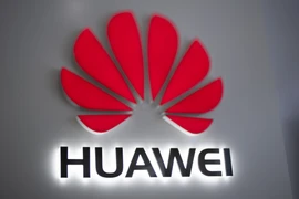 Biểu tượng của Tập đoàn Huawei. (Ảnh: AFP/TTXVN) 