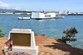 Khu tưởng niệm tại Trân Châu Cảng.