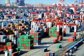 IMF cảnh báo tăng trưởng kinh tế Trung Quốc giảm tốc