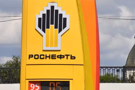 Trạm xăng của Rosneft ở thủ đô Moskva. (Ảnh: AFP/ TTXVN)