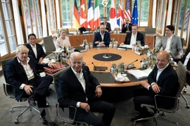 Lãnh đạo các nước G7 tại Hội nghị thượng đỉnh G7 ở Elmau Castle, Đức, ngày 28/6/2022. (Ảnh: AFP/TTXVN)