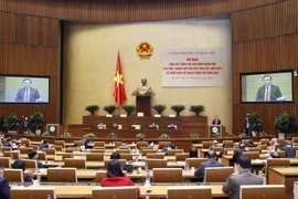 Chủ tịch Quốc hội Vương Đình Huệ phát biểu kết luận Hội nghị. (Ảnh: Doãn Tấn/TTXVN)