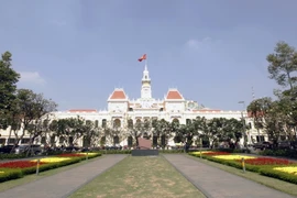 [Photo] Thành phố Hồ Chí Minh rộn ràng đón xuân Nhâm Dần năm 2022 