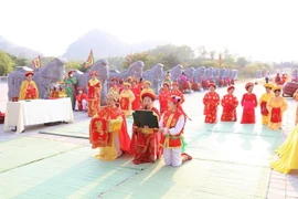 Thực hiện nghi lễ tại lễ đàn Kính thiên. (Ảnh: Đức Phương/TTXVN)