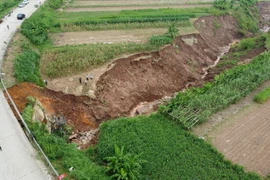 Hình ảnh Sạt lở đất nghiêm trọng ở Phú Thọ do mưa lớn kéo dài 