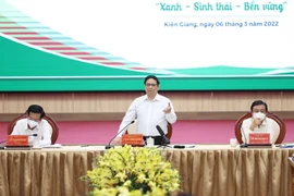 Thủ tướng chỉ đạo tại Hội nghị thúc đẩy phát triển nông nghiệp Đồng bằng sông Cửu Long. (Ảnh: Dương Giang/TTXVN)
