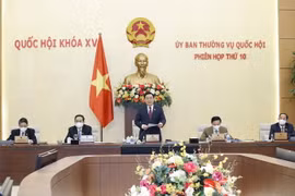 Chủ tịch Quốc hội Vương Đình Huệ phát biểu khai mạc phiên họp. (Ảnh: Doãn Tấn/TTXVN)