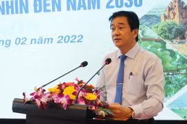 Ông Nguyễn Long Biên, Phó Chủ tịch UBND tỉnh Ninh Thuận phát biểu tại hội nghị. (Ảnh: Nguyễn Thành/TTXVN)